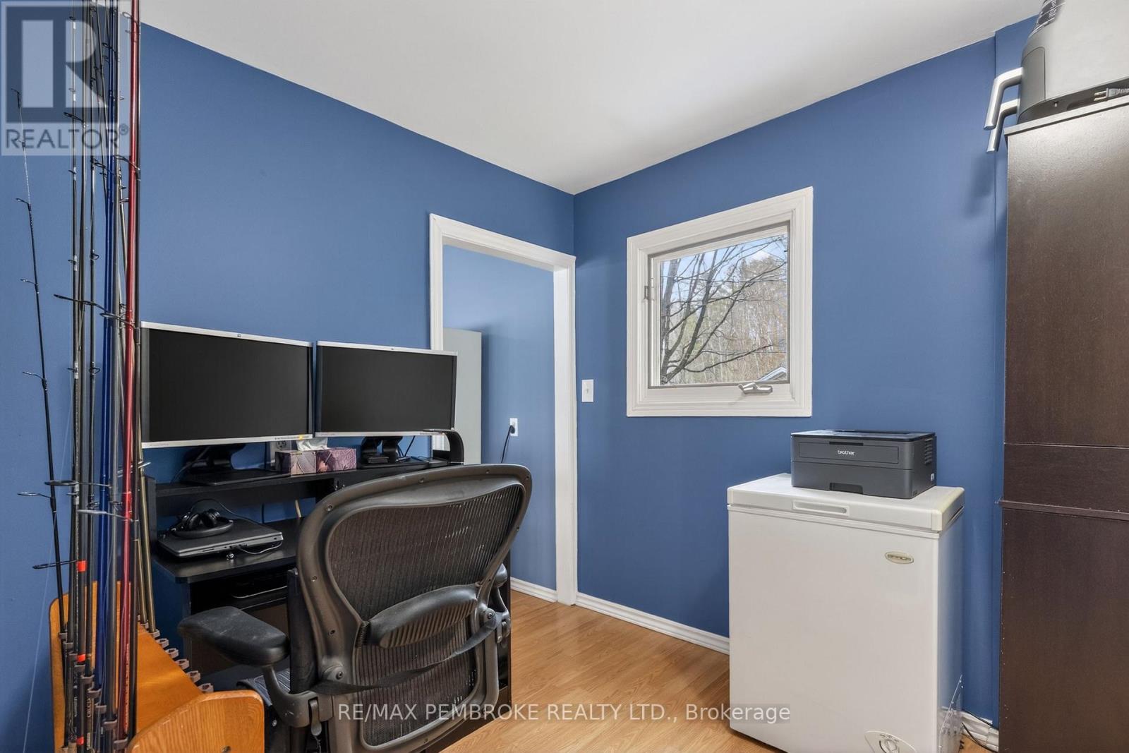 80 Macgregor Bay Trail, Petawawa, Ontario  K8A 8K9 - Photo 46 - X12982788