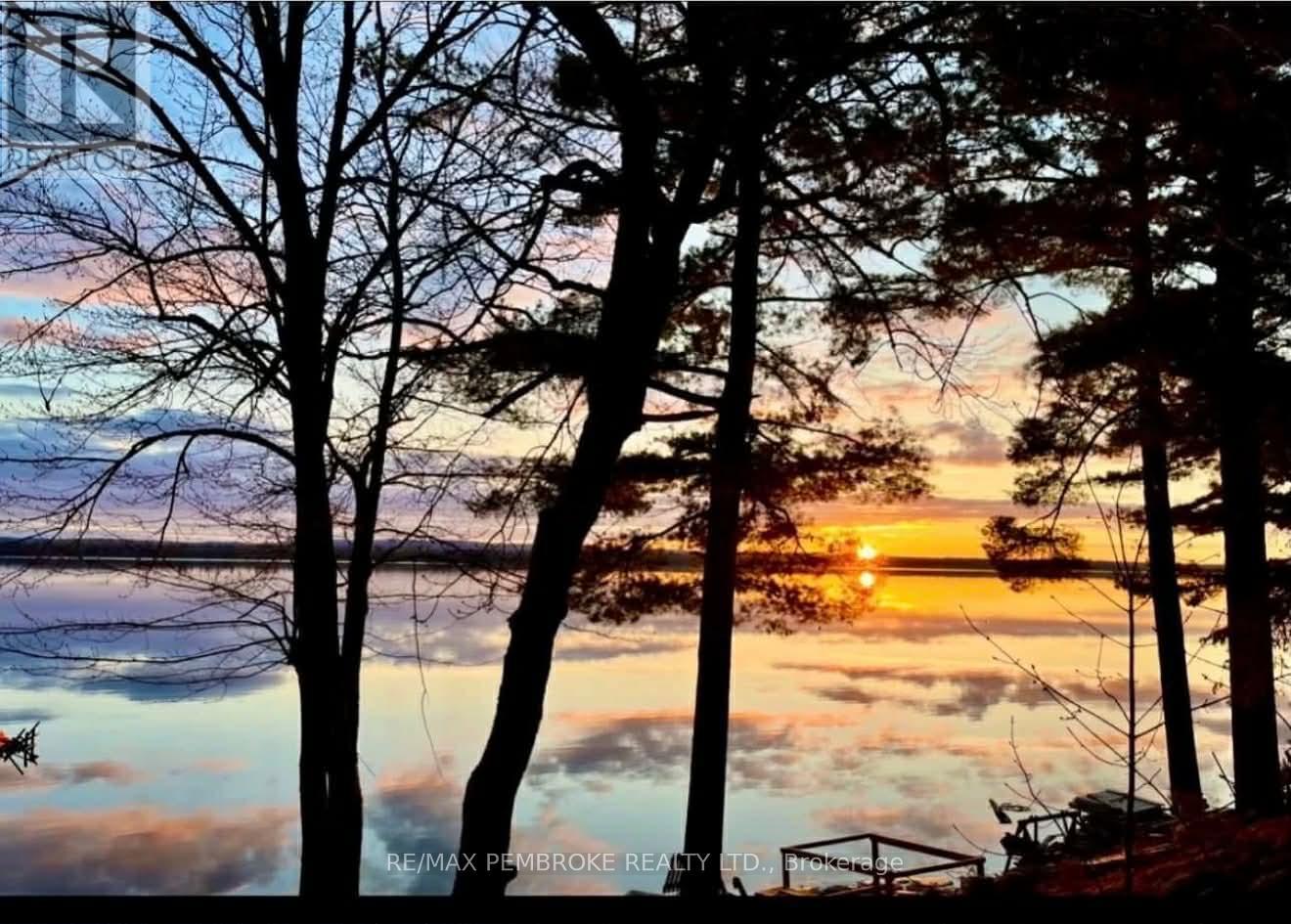 80 Macgregor Bay Trail, Petawawa, Ontario  K8A 8K9 - Photo 49 - X12982788