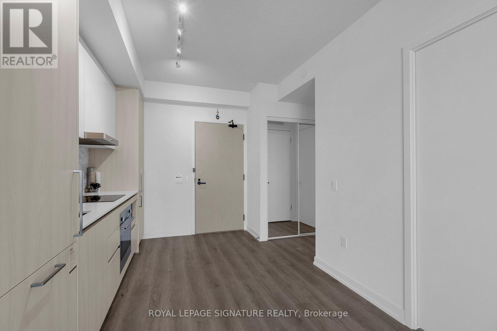 3210 - 225 Commerce Street, Vaughan, Ontario  L4K 0R1 - Photo 9 - N13017326