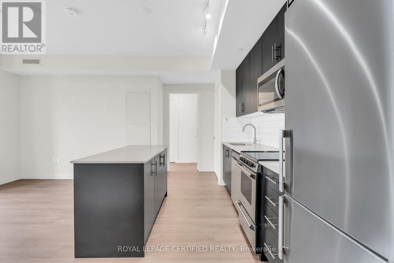 412 - 509 Dundas Street W, Oakville, Ontario  L6M 4M2 - Photo 11 - W13017312