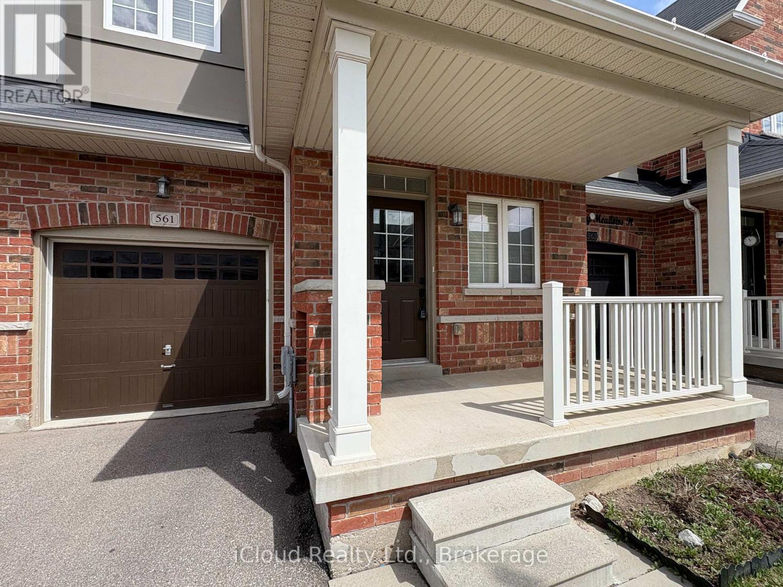 516 Murray Meadows Place, Milton (Cl Clarke), Ontario  L9T 8L8 - Photo 3 - W13017314