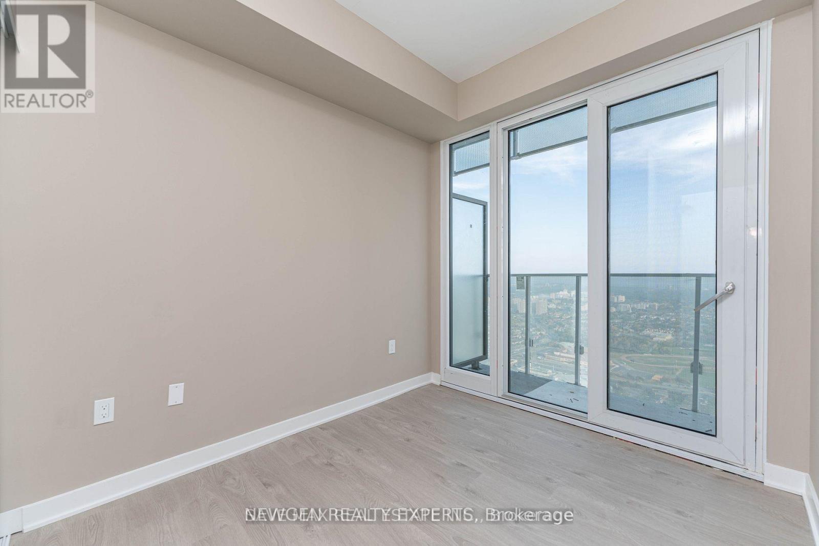 5204 - 3900 Confederation Parkway, Mississauga, Ontario  L5B 0M3 - Photo 7 - W13017318