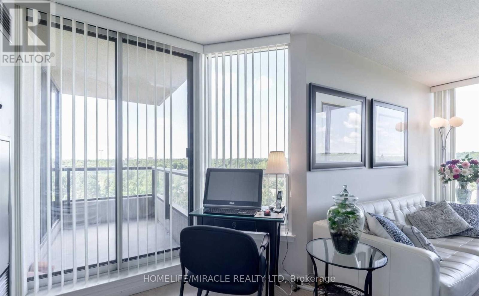 902 - 12 Laurelcrest Street, Brampton, Ontario  L6S 5Y4 - Photo 11 - W13017322