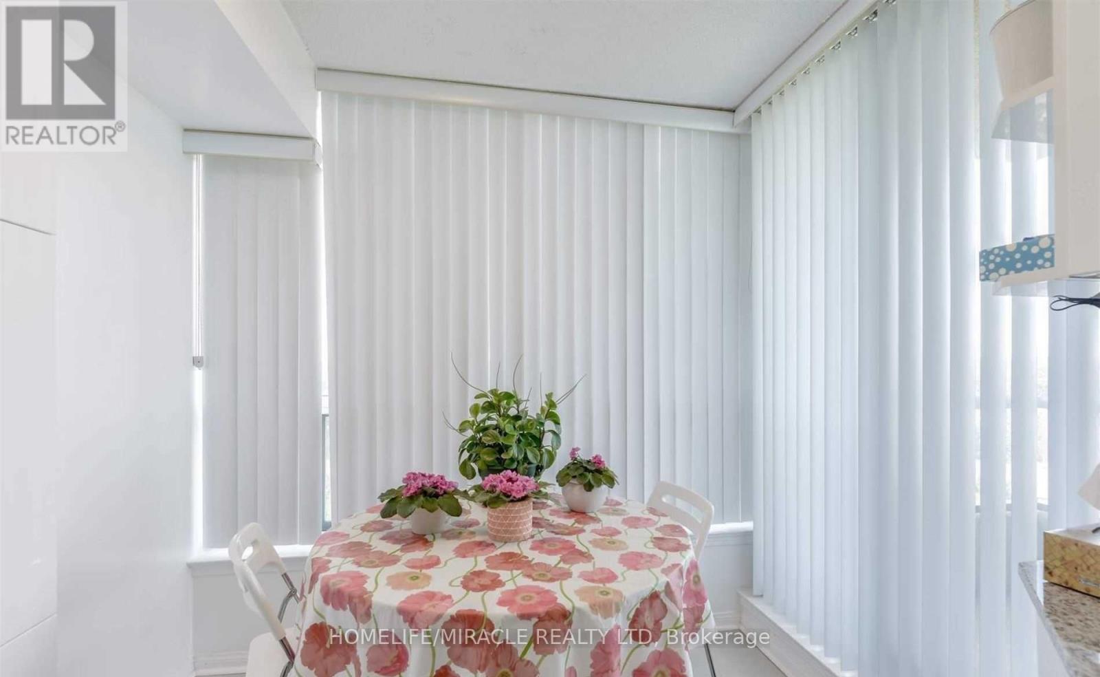 902 - 12 Laurelcrest Street, Brampton, Ontario  L6S 5Y4 - Photo 14 - W13017322