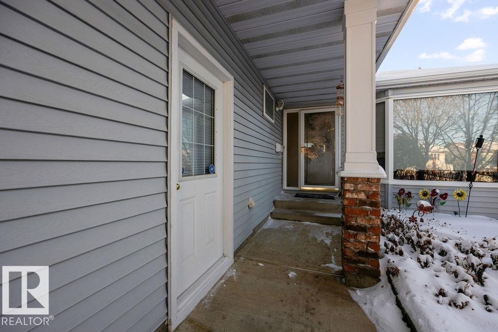 3011 44a St NW, Edmonton, Alberta  T6L 5P6 - Photo 4 - E4474571