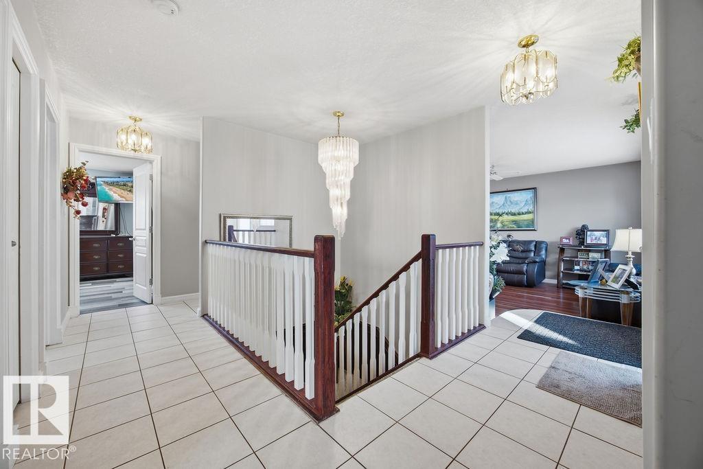 3011 44a St NW, Edmonton, Alberta  T6L 5P6 - Photo 13 - E4474571