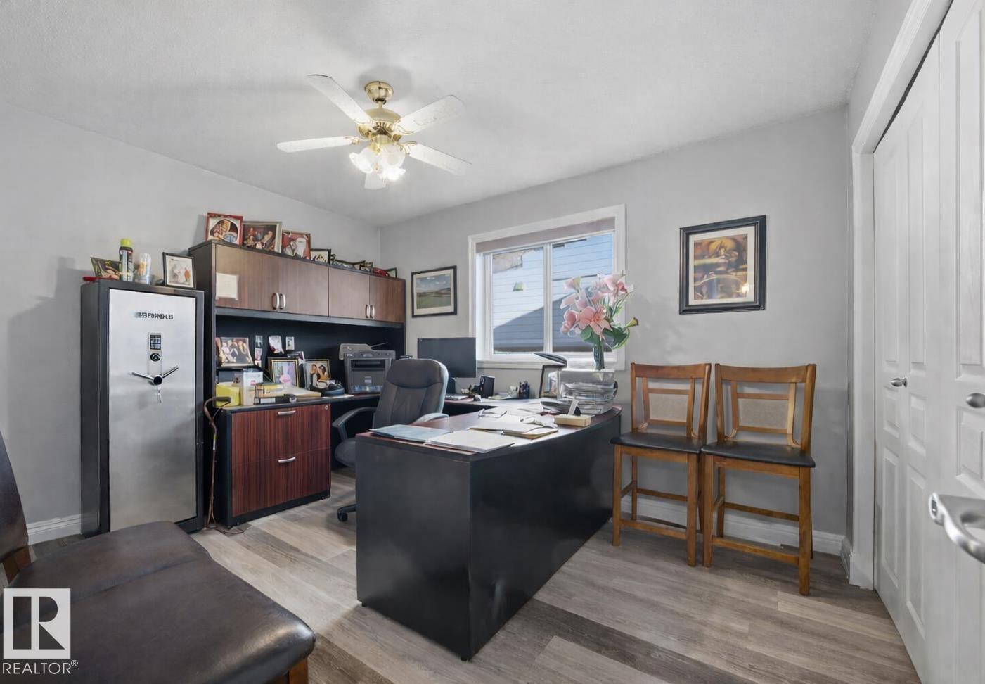 3011 44a St NW, Edmonton, Alberta  T6L 5P6 - Photo 19 - E4474571