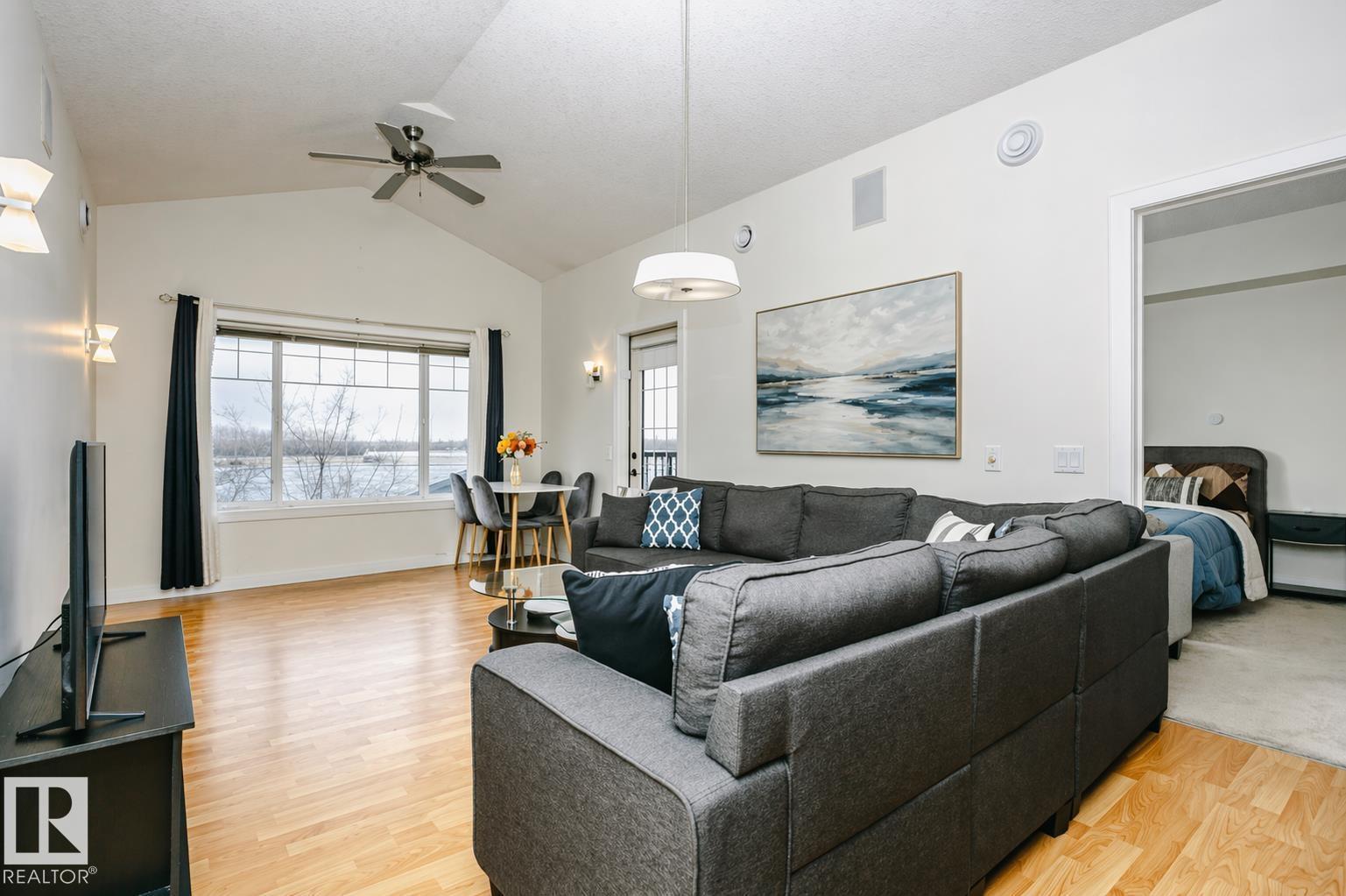 #19 2565 Hanna Cr Nw, Edmonton, Alberta  T6R 0M4 - Photo 6 - E4482602