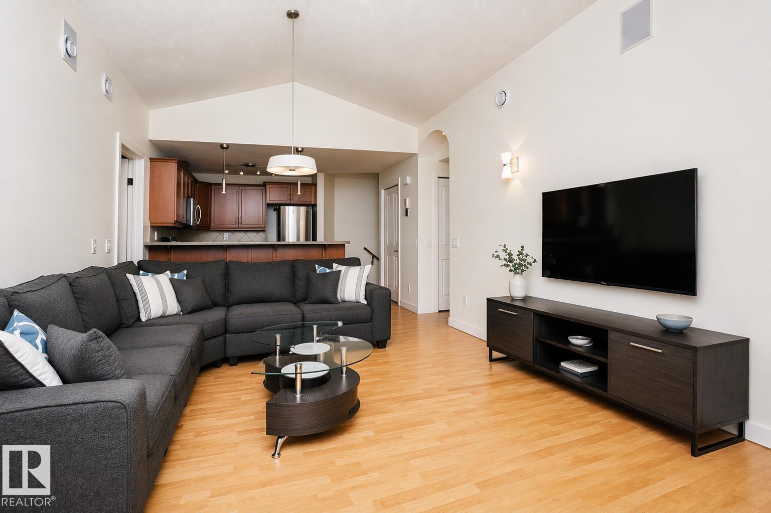 #19 2565 Hanna Cr Nw, Edmonton, Alberta  T6R 0M4 - Photo 8 - E4482602