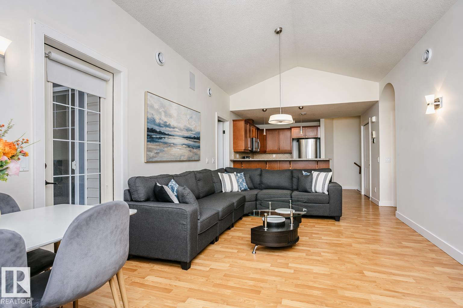 #19 2565 Hanna Cr Nw, Edmonton, Alberta  T6R 0M4 - Photo 7 - E4482602