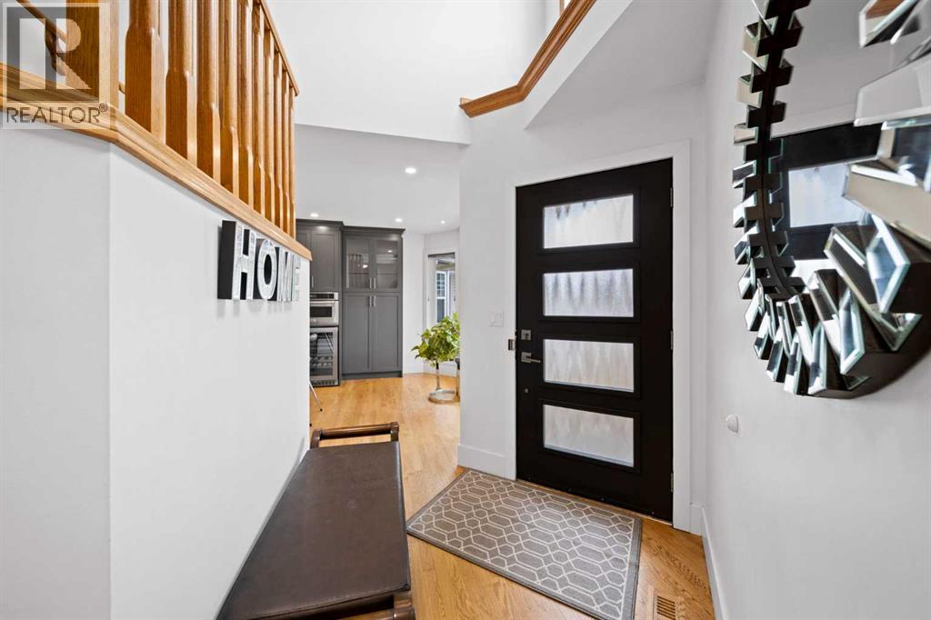 90 Riverview Circle Se, Calgary, Alberta  T2C 4K1 - Photo 3 - A2301368