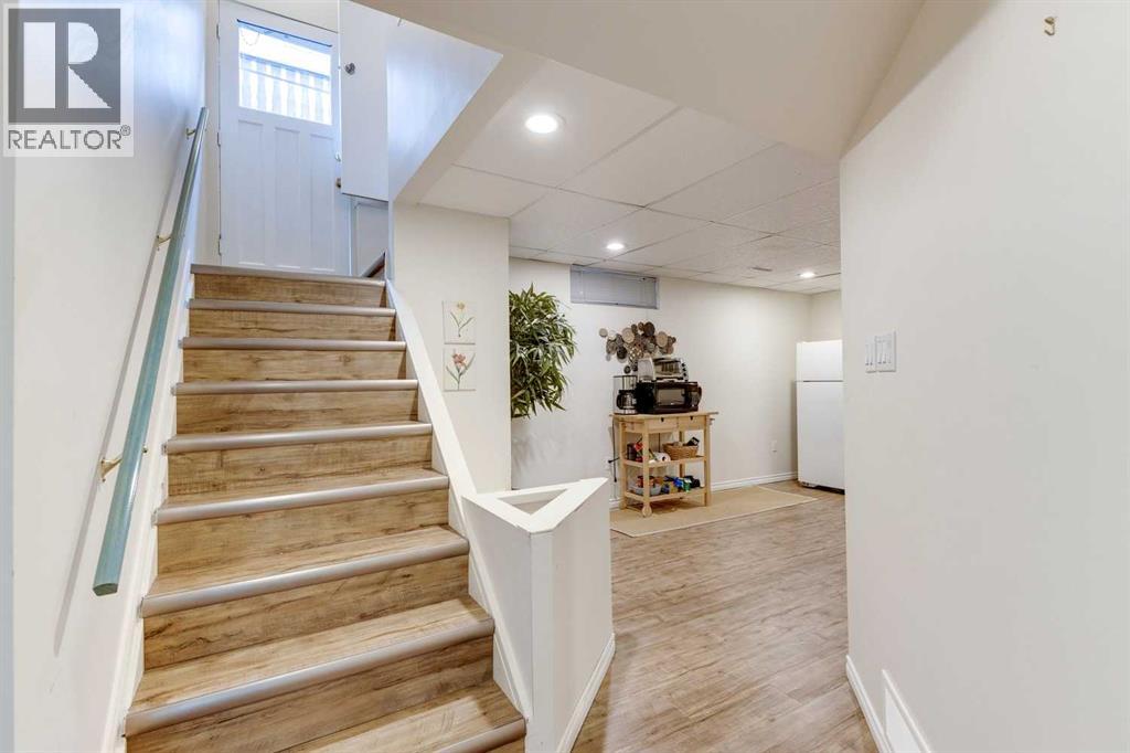 1333 Rosehill Drive Nw, Calgary, Alberta  T2K 1M3 - Photo 20 - A2302742