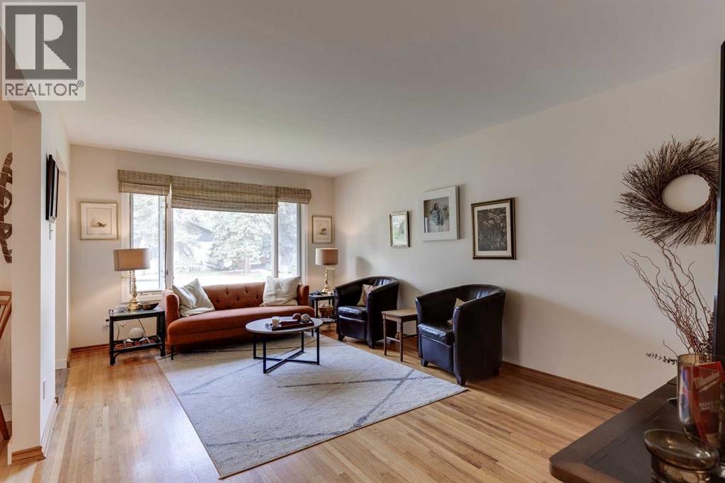 1333 Rosehill Drive Nw, Calgary, Alberta  T2K 1M3 - Photo 7 - A2302742