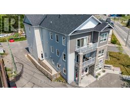 17 MOORE STREET, Carleton Place, Ontario