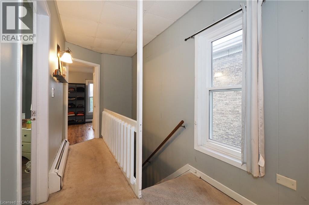 37 Niagara Street, Brantford, Ontario  N3R 4E1 - Photo 14 - 40822035