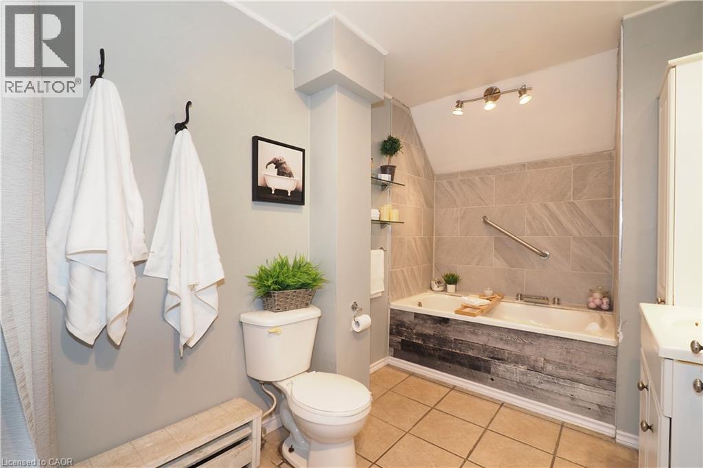 37 Niagara Street, Brantford, Ontario  N3R 4E1 - Photo 19 - 40822035