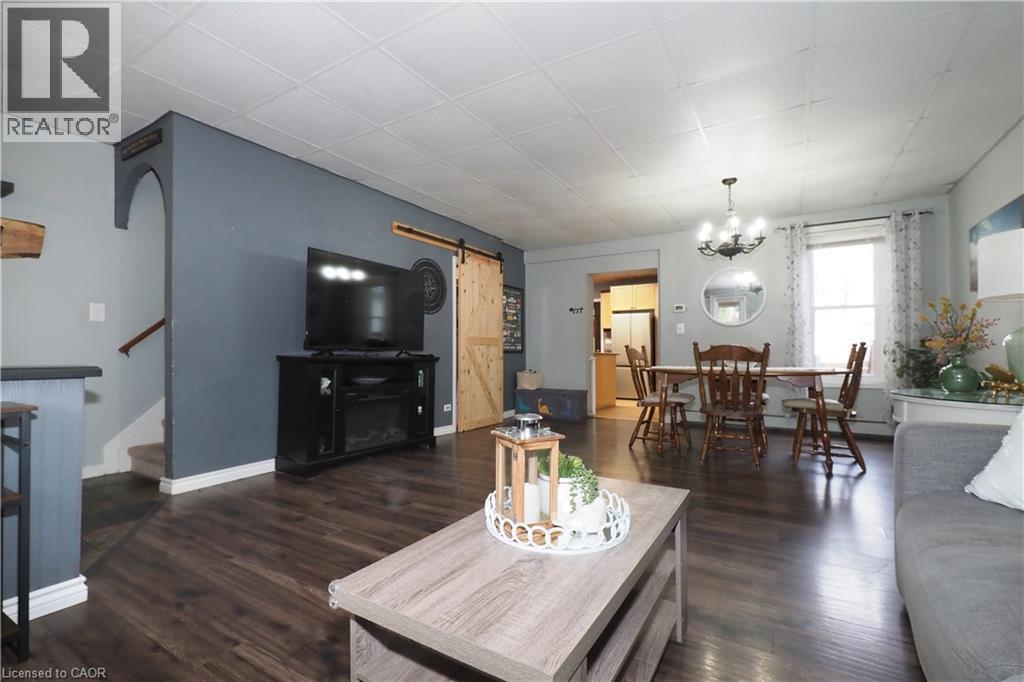 37 Niagara Street, Brantford, Ontario  N3R 4E1 - Photo 9 - 40822035