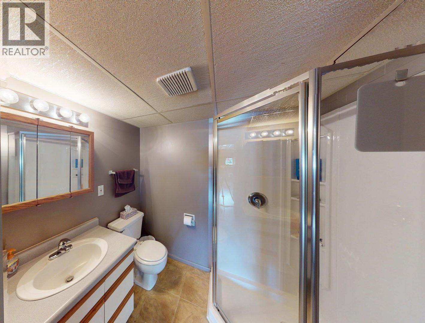 771 Ferguson Crescent, Elkford, British Columbia  V0B 1H0 - Photo 29 - 10375202