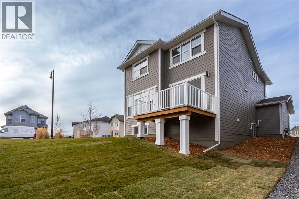 114 Monterey Bay SE, High River, Alberta  T1V 0K3 - Photo 28 - A2267762