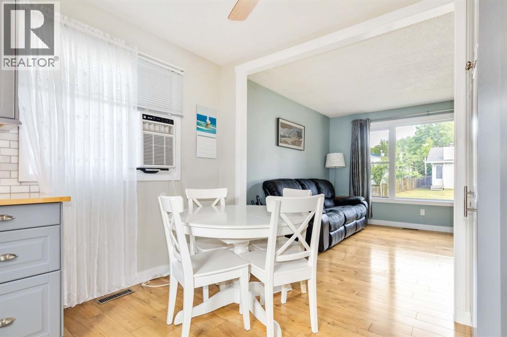 129 Ermine Crescent, Fort Mcmurray, Alberta  T9H 4M7 - Photo 11 - A2283500