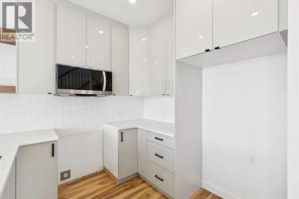 638 Cottageclub Bend, Rural Rocky View County, Alberta  T4C 1B1 - Photo 6 - A2303174