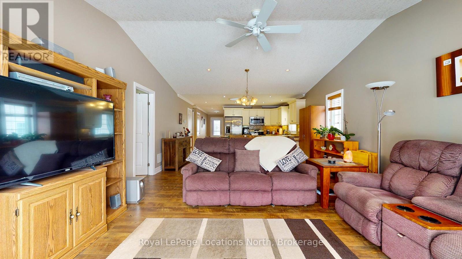 54 New York Avenue, Wasaga Beach, Ontario  L9Z 3A8 - Photo 27 - S13017352