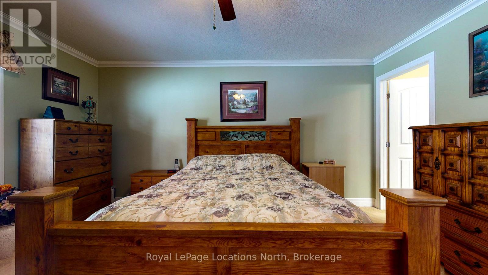 54 New York Avenue, Wasaga Beach, Ontario  L9Z 3A8 - Photo 30 - S13017352