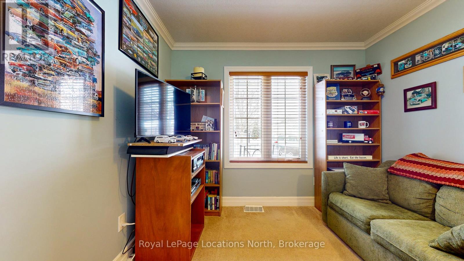 54 New York Avenue, Wasaga Beach, Ontario  L9Z 3A8 - Photo 32 - S13017352