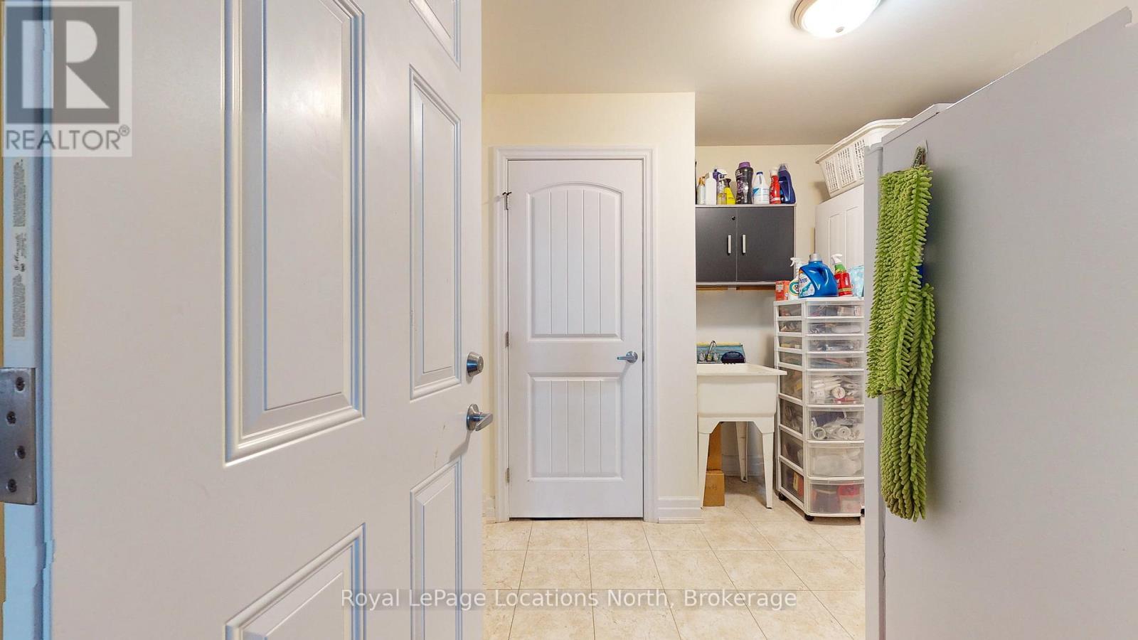 54 New York Avenue, Wasaga Beach, Ontario  L9Z 3A8 - Photo 36 - S13017352