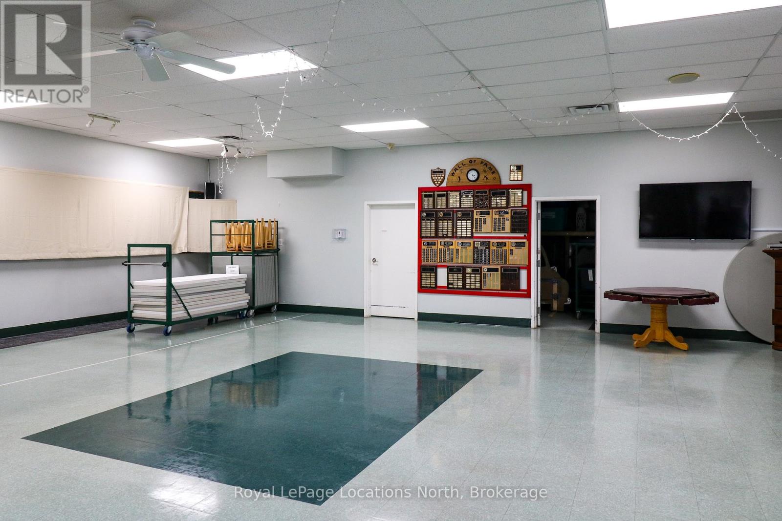 54 New York Avenue, Wasaga Beach, Ontario  L9Z 3A8 - Photo 44 - S13017352