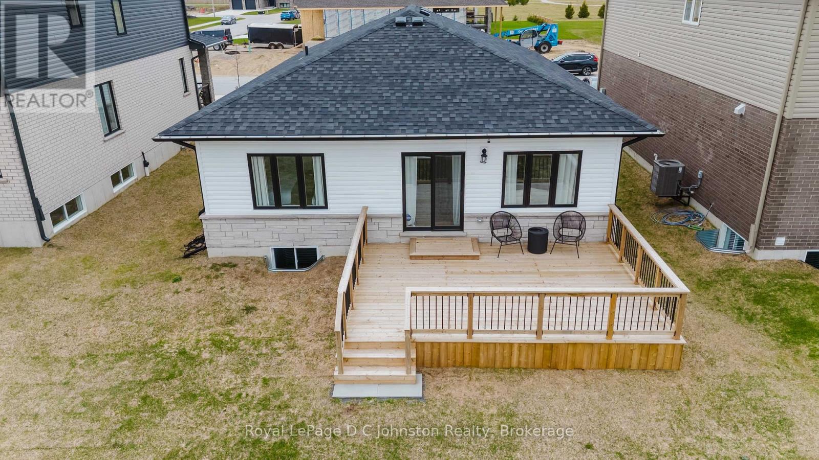 285 Mary Rose Avenue, Saugeen Shores, Ontario  N0H 2C3 - Photo 4 - X13017338