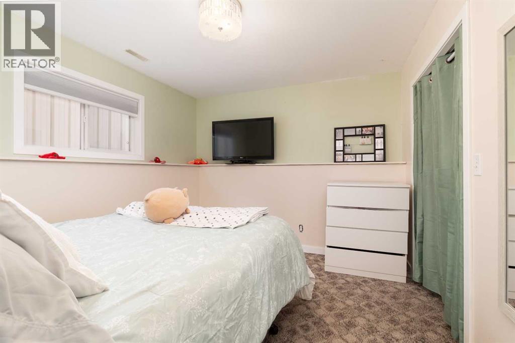 53 St James Crescent N, Lethbridge, Alberta  T1H 6M5 - Photo 19 - A2302633