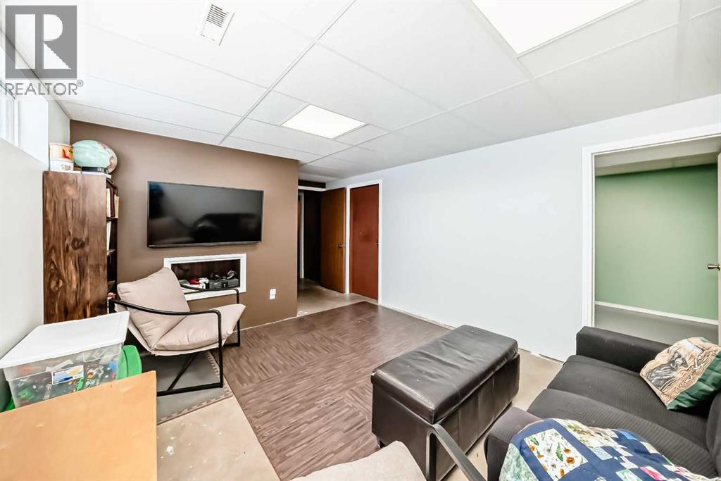 4811 46 Street, Ponoka, Alberta  T4J 1M2 - Photo 15 - A2296995