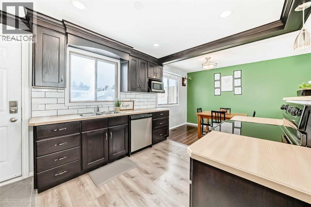 4811 46 Street, Ponoka, Alberta  T4J 1M2 - Photo 6 - A2296995