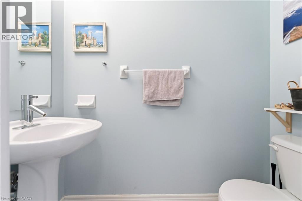 362 Plains Road E Unit# 32, Burlington, Ontario  L7T 0A4 - Photo 12 - 40822121