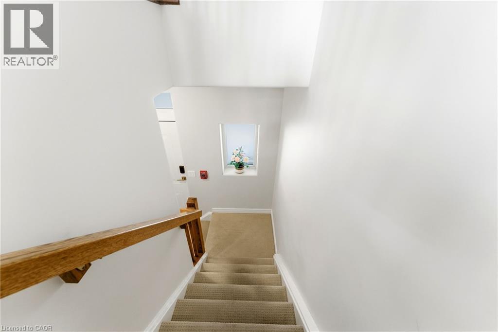 362 Plains Road E Unit# 32, Burlington, Ontario  L7T 0A4 - Photo 6 - 40822121