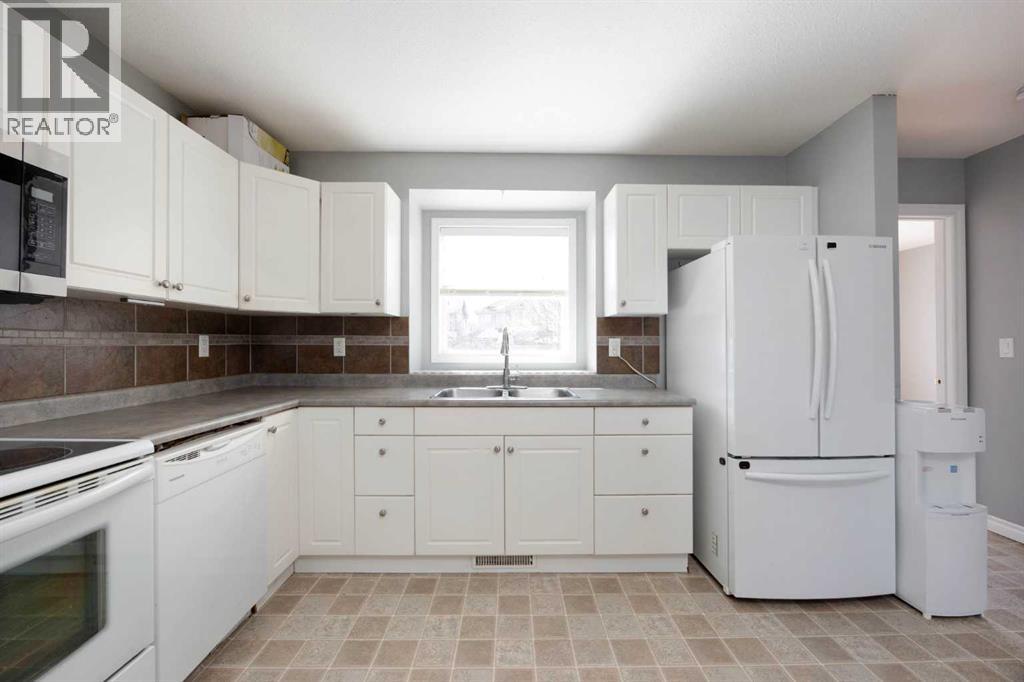 128 Parry Crescent, Fort Mcmurray, Alberta  T9K 0A4 - Photo 5 - A2286422