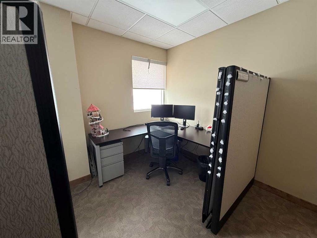 220, 52 Gateway Drive NE, Airdrie, Alberta  T4B 0J6 - Photo 15 - A2301140