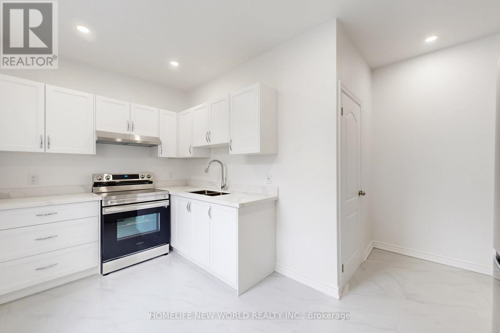 38 Kensington Avenue, Toronto, Ontario  M5T 2J9 - Photo 9 - C13017336