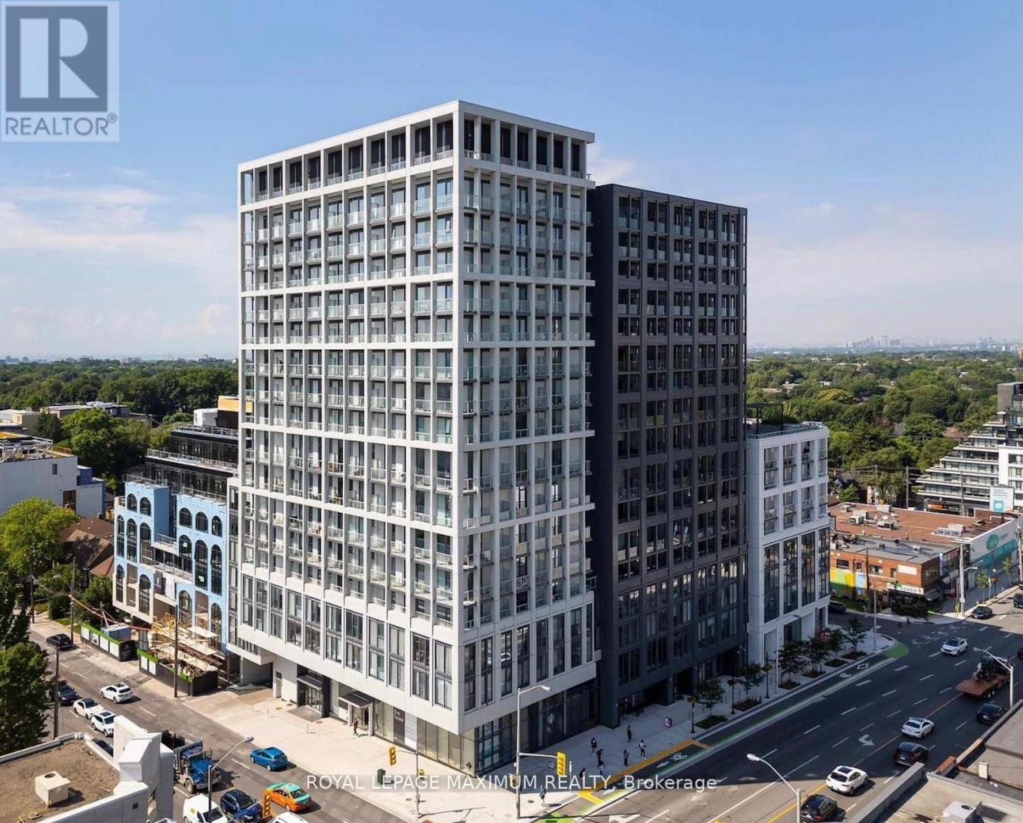 2020 Bathurst Street, Toronto, Ontario  M5P 0A6 - Photo 2 - C13017348