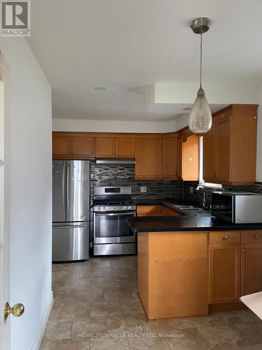 Main - 422 Brimorton Drive, Toronto, Ontario  M1H 2E5 - Photo 5 - E13017356