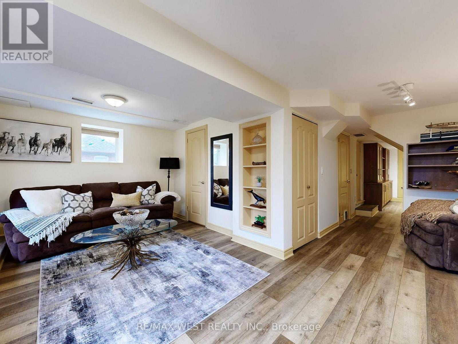 69 Mayfield Avenue, Toronto, Ontario  M6S 1K4 - Photo 33 - W13004458