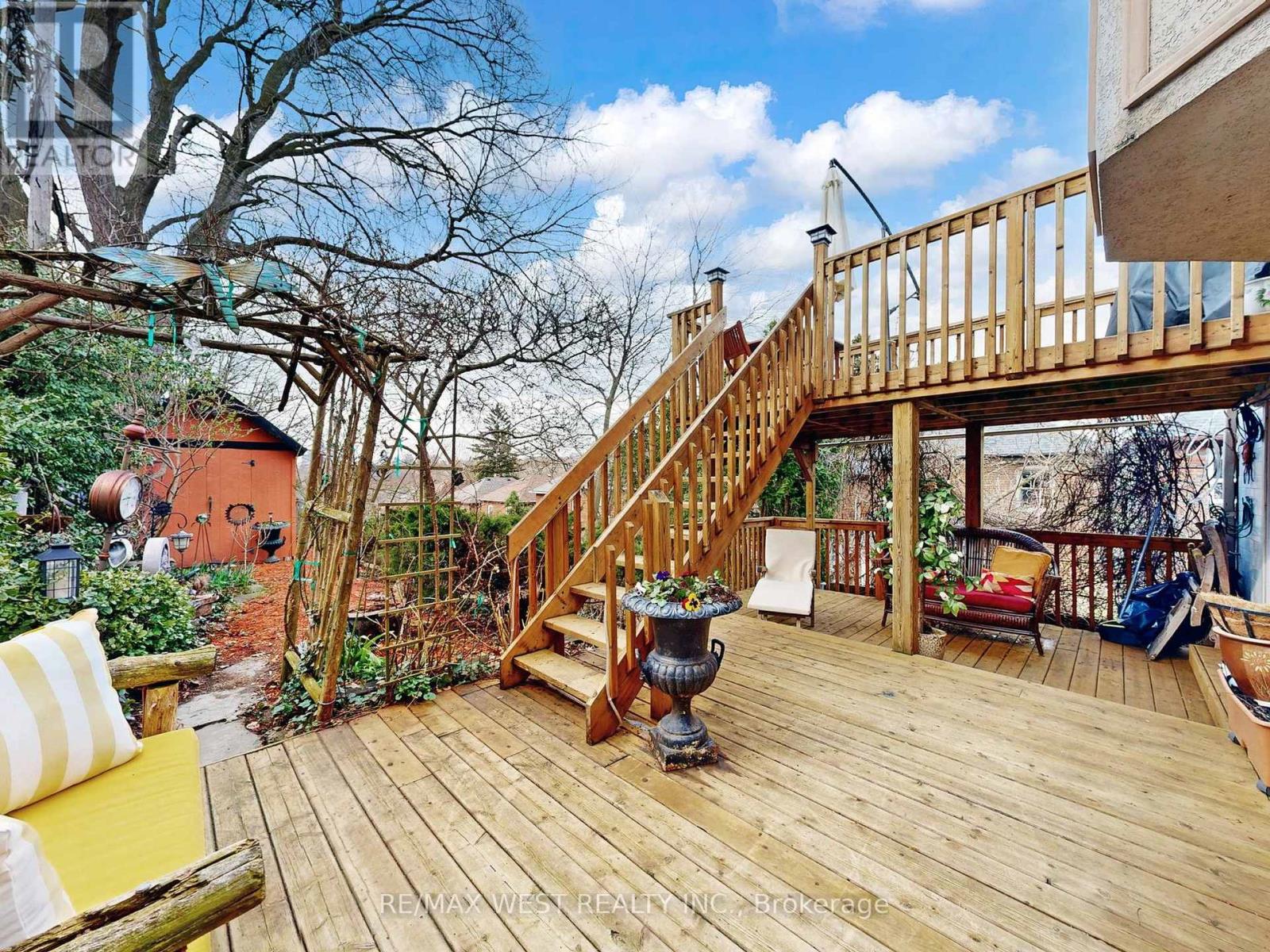 69 Mayfield Avenue, Toronto, Ontario  M6S 1K4 - Photo 41 - W13004458