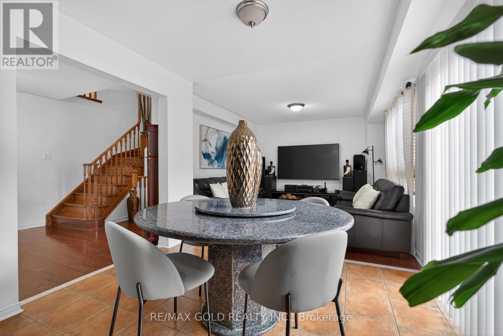 94 Mccrimmon Drive, Brampton, Ontario  L7A 2Z6 - Photo 15 - W13016722