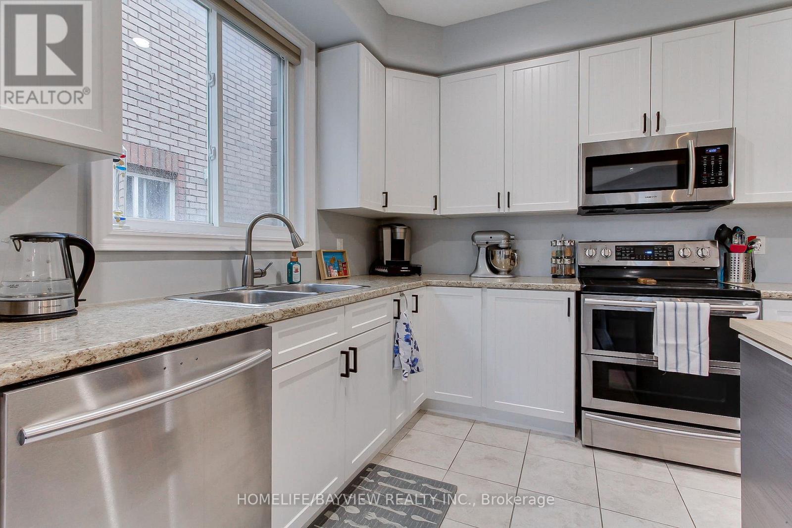 35 Booth Lane, Barrie, Ontario  L4N 0S4 - Photo 9 - S13017368