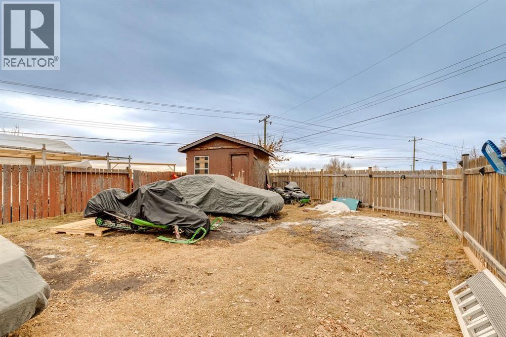 157 Penbrooke Close SE, Calgary, Alberta  T2A 3N9 - Photo 21 - A2284508