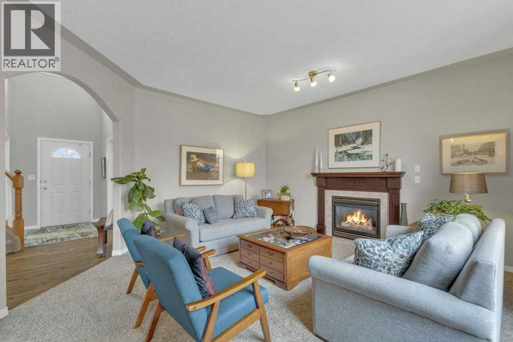 190 Asmundsen Avenue, Red Deer, Alberta  T4R 2X5 - Photo 9 - A2300631