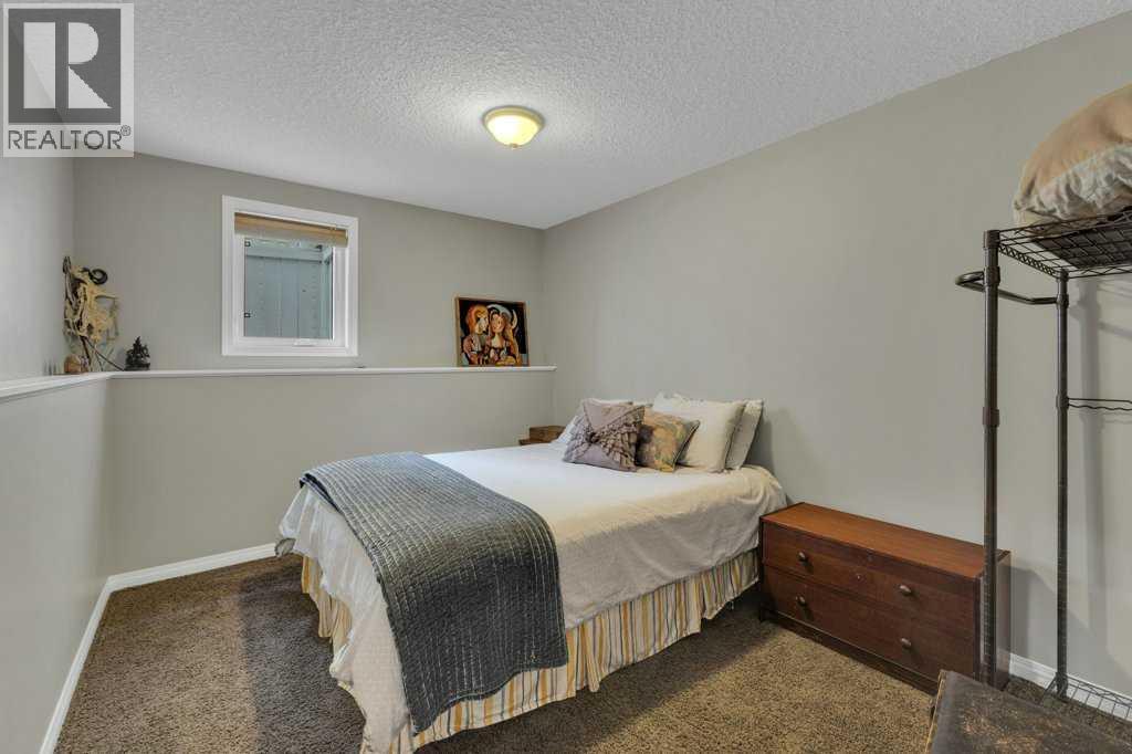 190 Asmundsen Avenue, Red Deer, Alberta  T4R 2X5 - Photo 33 - A2300631