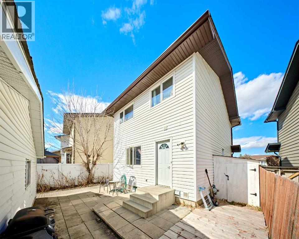 51 Sunmills Court Sw, Calgary, Alberta  T2X 2R4 - Photo 34 - A2296195