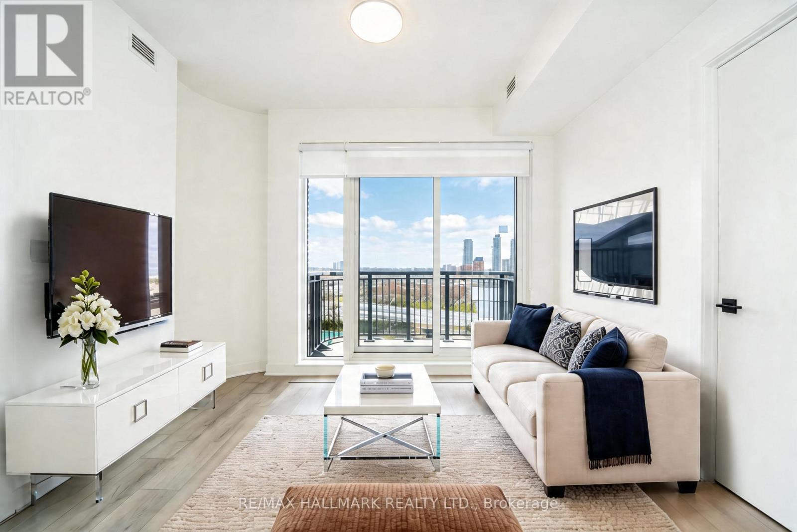 427 - 1185 Dupont Street, Toronto, Ontario  M6H 0G5 - Photo 2 - W13017350